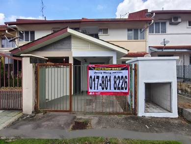 2-storey Terraced House For Sale in Seri Kembangan,SGR