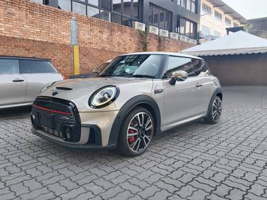 Mini Cooper S S 3DOOR in Damansara, KUL