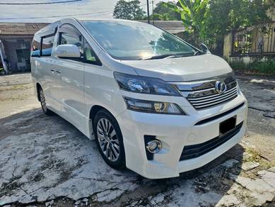 Toyota Vellfire Z GOLDEN EYES in Cheras, KUL