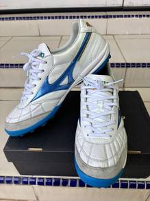 Mizuno Morelia Sala Japan Turf 8.5UK/27.5CM