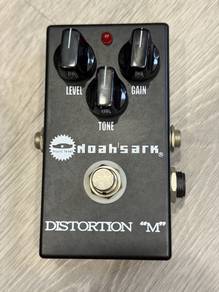 Noah’s Ark Distortion “M” effect pedal