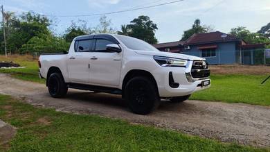 Toyota Hilux DOUBLE CAB 2.4V (AT) 4X4 in Rembau, NSN