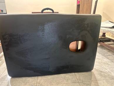 Massage Bed