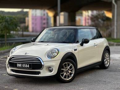 Mini Cooper in Kota Damansara, SGR