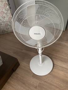 stand fan