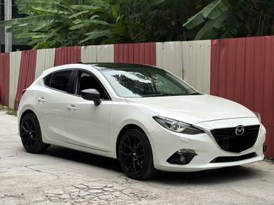 Mazda 3 HATCHBACK SKYACTIV (CKD) in Salak Selatan, KUL