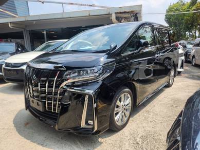 Toyota Alphard S TYPE GOLD in Damansara Kim, SGR