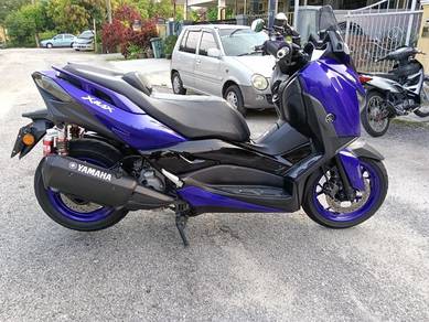 Yamaha XMAX