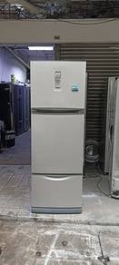 3door fridge refrigerator Toshiba peti ais sejuk