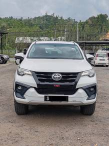 Toyota Fortuner VRZ in Penampang, SBH