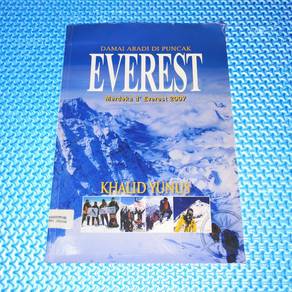 Damai Abadi Di Puncak Everest: Merdeka d' Everest