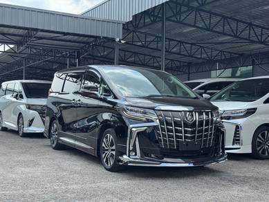 Toyota Alphard SC in Petaling Jaya, SGR