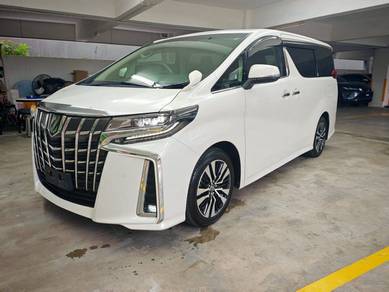 Toyota Alphard SC in Desa Petaling, KUL