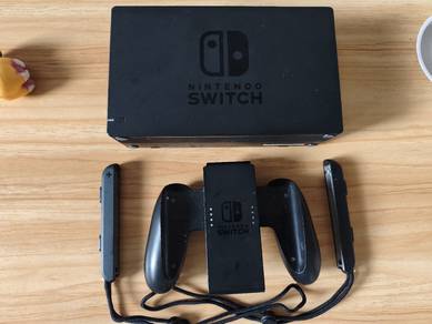 Dock dan joycon grip

