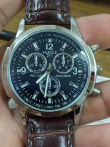 Gent Yazole watch