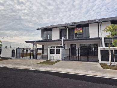 2-storey Terraced House For Sale in Bandar Bukit Raja,SGR