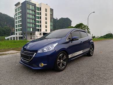 Peugeot 208 VTi ALLURE in Ipoh, PRK
