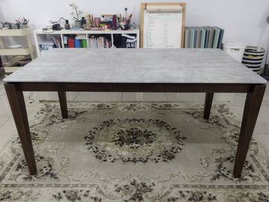 Sintered Stone Dining Table