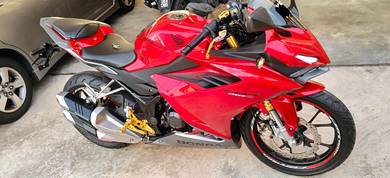 Honda CBR150R
