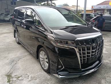 Toyota Alphard X in Puchong, SGR