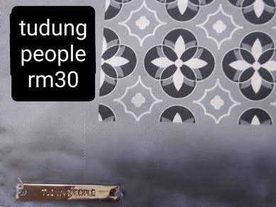 Tudung people