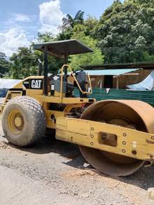 Caterpillar CS533E Road Roller Compactor