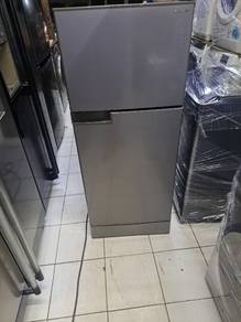 SHARP Fridge freezer 2door good condition 