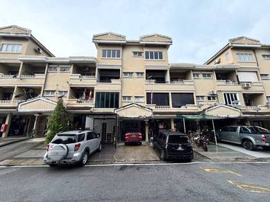 Townhouse For Sale in Shah Alam,SGR
