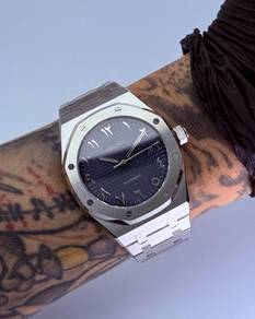 Custom Seiko Mod 42mm Dark Blue Arabic AP