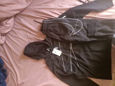 hoodie dengan seluar 