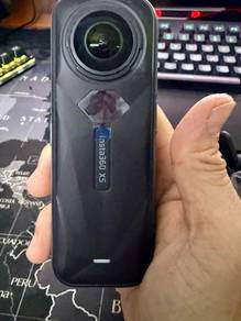 Insta360 X5 Full Set Combo – condition 99%