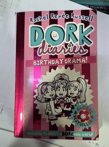 Dork Diaries #13: Birthday Drama!