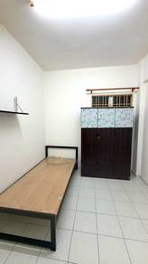 Room in Bangi, SGR