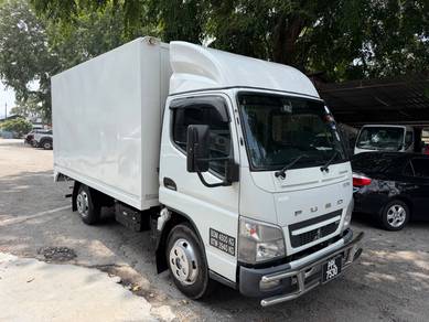 2019 Mitsubishi Fuso 3.9 14Kaki(M) Container Box