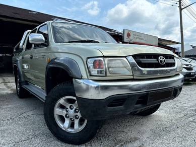 Toyota Hilux SR TURBO in Jalan Kuching, KUL