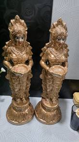 sell 1 set of welcome statue