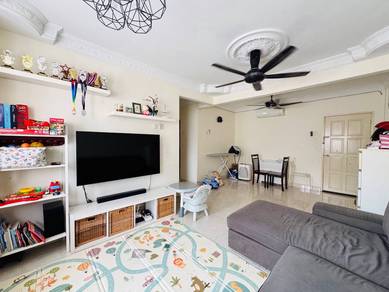 Apartment For Sale in Pangsapuri Carlina