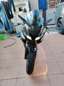 Yamaha R15