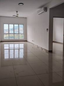 Service Residence For Rent in Acacia Residences