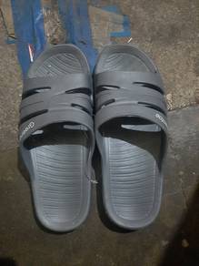 selipar size 40