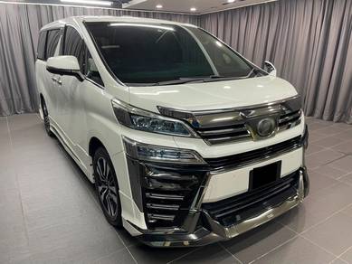 Toyota Vellfire ZG in Petaling Jaya, SGR