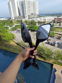 ORIGINAl YAMAHA R25 V1 SIDE MIRROR