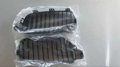 BMW Front Kidney Grills