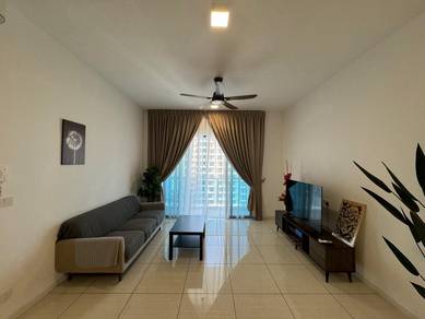 Condominium For Rent in Queens Residences Q1 @ Queens Waterfront