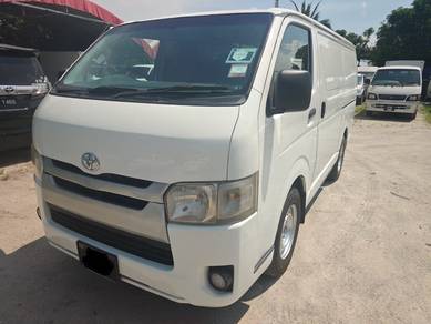 Toyota Hiace in Butterworth, PNG