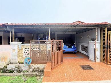 1-storey Terraced House For Sale in Mantin,NSN