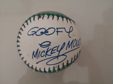 Mickey & Minnie Mouse Donald Duck Softball (NEW)