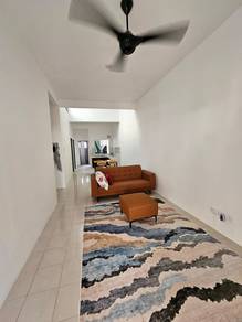 Terraced House For Rent in Mantin,NSN