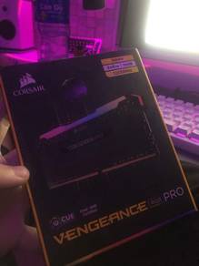 Ram ddr4 8gbx8gb 16gb corsair vengeance RGB pro