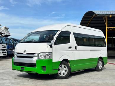 Toyota Hiace SLWB WINDOW VAN in Kota Kinabalu, SBH